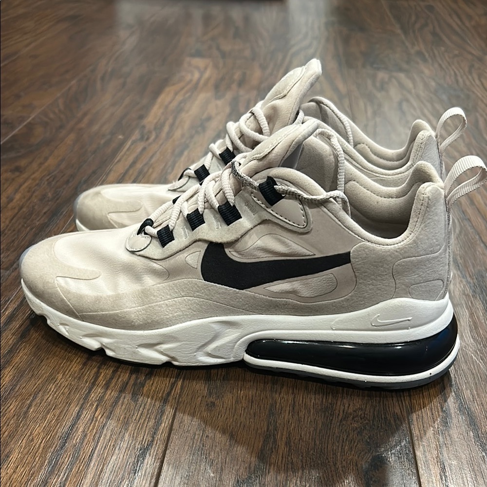 Nike Cream and Black Air Max Sneakers